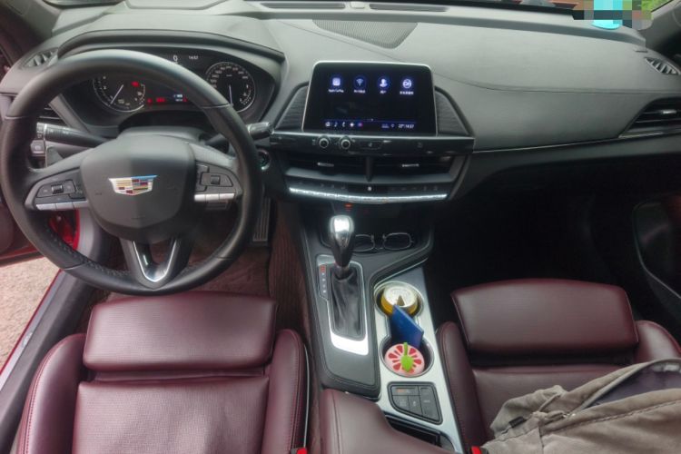 Used Cadillac CT4 2020 28T Elite Edition Center Console