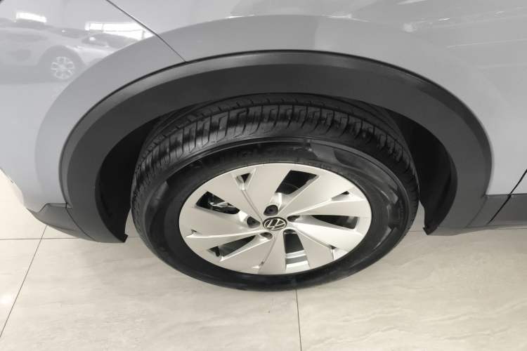 Used Volkswagen Tharu 2026 Model Xinrui 1.5L Rujin Edition Left Front Wheel Hub