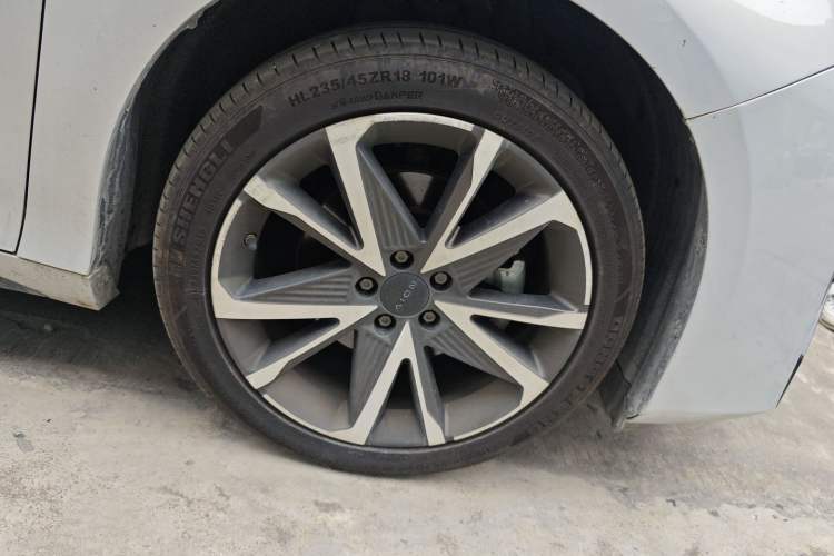 Used AION S Plus 2022 80 Tech Edition
