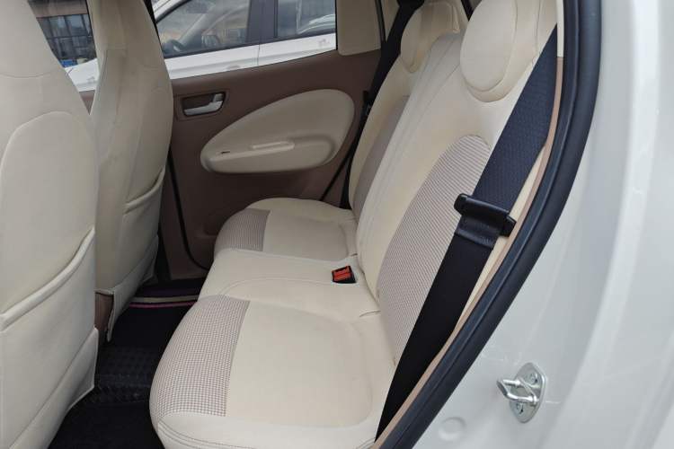 Used Wuling Hongguang MINIEV 2025 Four-Door Version Advanced Edition Left Rear Seat
