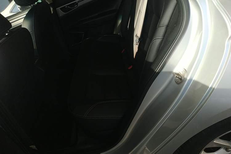 Used Geely Auto Emgrand GL 2017 1.3T Manual Elite Model