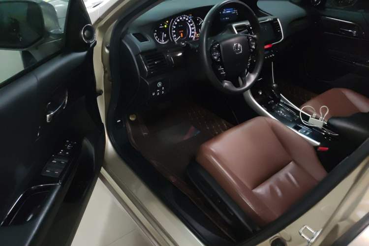 Used Honda Accord 2016 2.4L Prestige Edition
