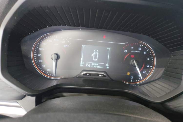 Used Wuling Jiachen 2022 1.5T Manual Comfort & Dynamic Version