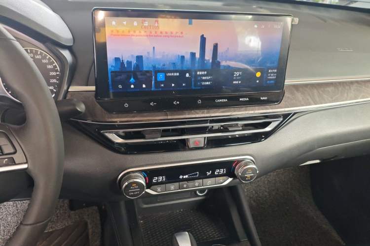 Used Nissan Teana 2022 2.0L XL-TLS Enjoyment Edition
