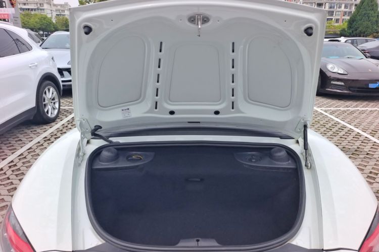 Used Porsche 718 2016 Cayman 2.0T
