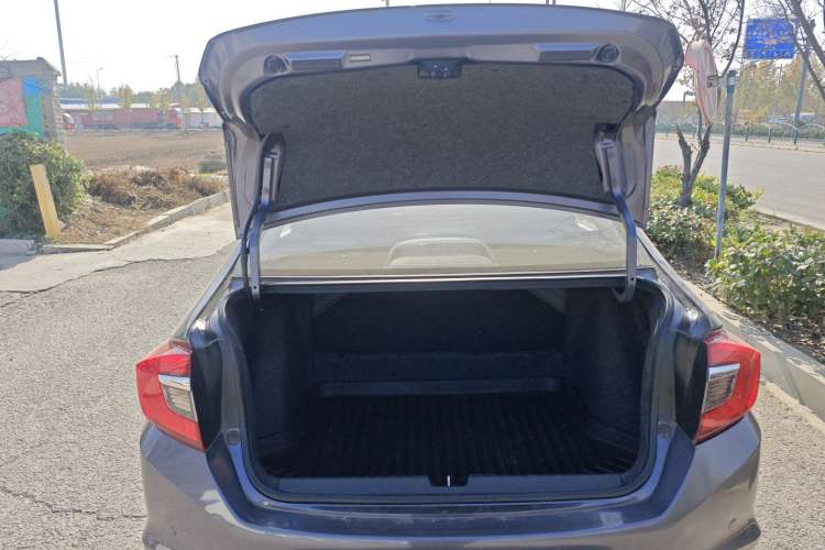 Used Honda Greiz 2016 1.5L CVT Luxury Edition