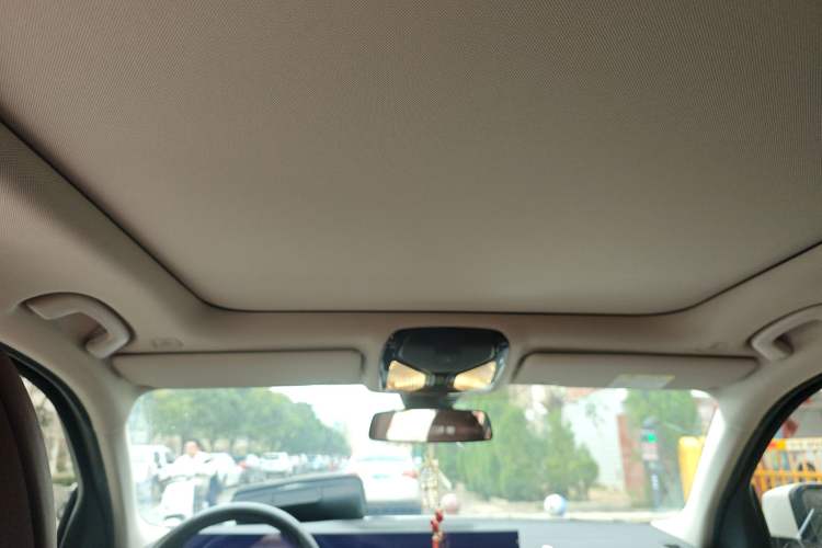 Used BMW i3 2023 eDrive 40 L Midnight Edition Headliner