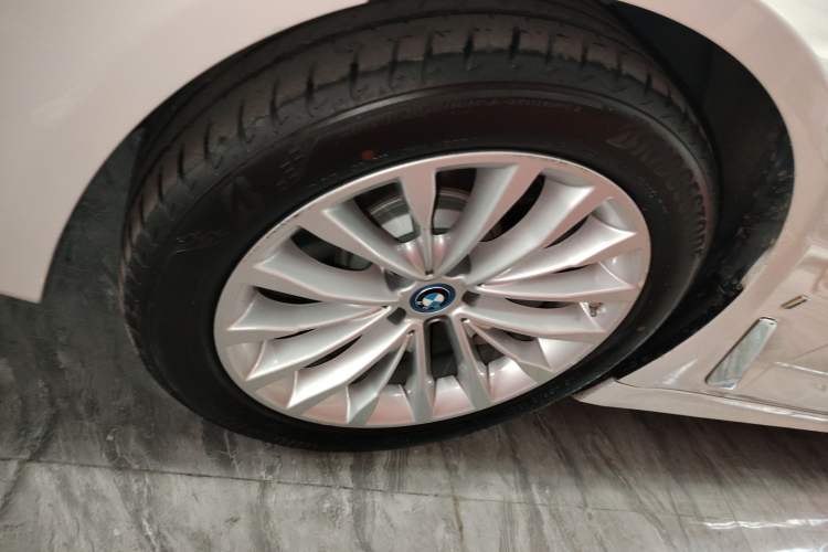 Used BMW 5 Series New Energy 2019 Updated Version 530Le Luxury Package Exterior 4