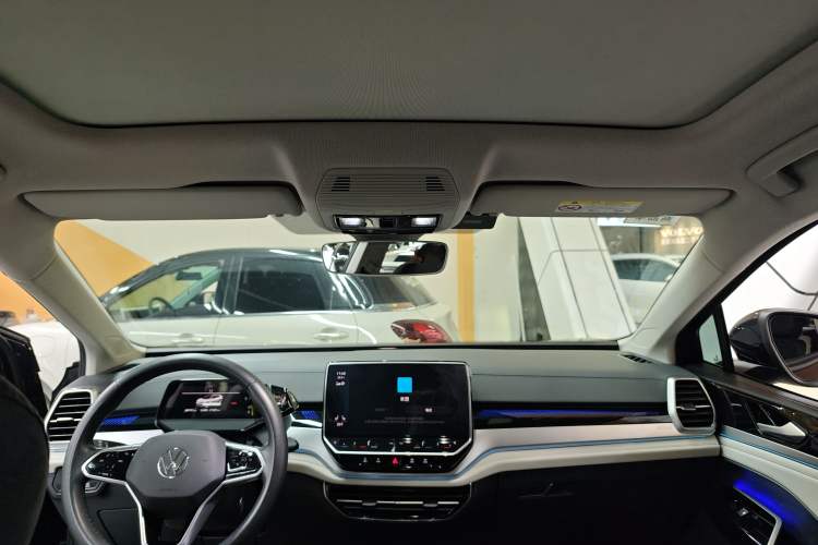 Used Volkswagen ID.6 CROZZ 2021 First Edition
