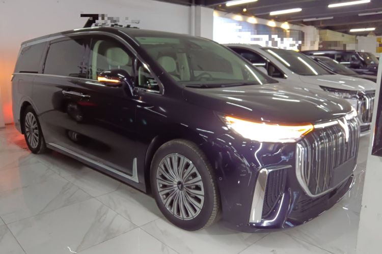 Used VOYAH Dream 2024 EV Long-Range Flagship Edition
