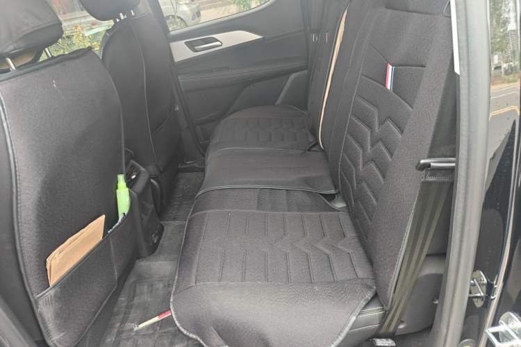 Used Great Wall King Kong Poer 2023 2.0T Automatic Gasoline 4x4 Elite Trim Standard Box GW4C20C Left Rear Seat