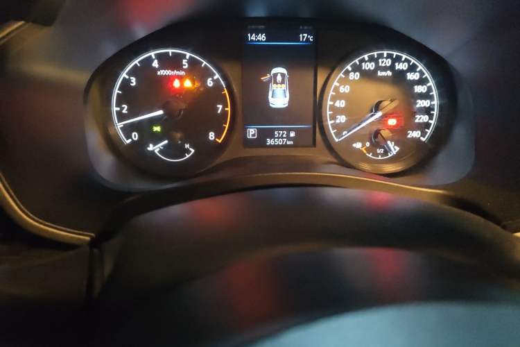 Used Nissan Teana 2021 2.0L XL Comfort Edition Odometer Close Up