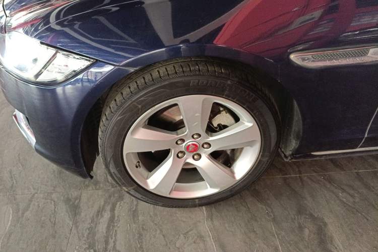 Used Jaguar XFL 2019 XFL 2.0T 200 PS Two-Wheel-Drive Elite Edition