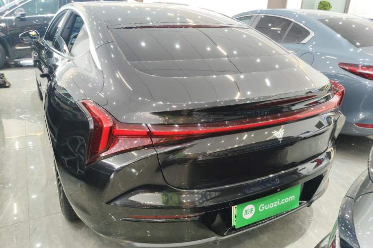 Used NETA S 2022 All-Electric 715 km Range Rear-Drive Deluxe Version Rear