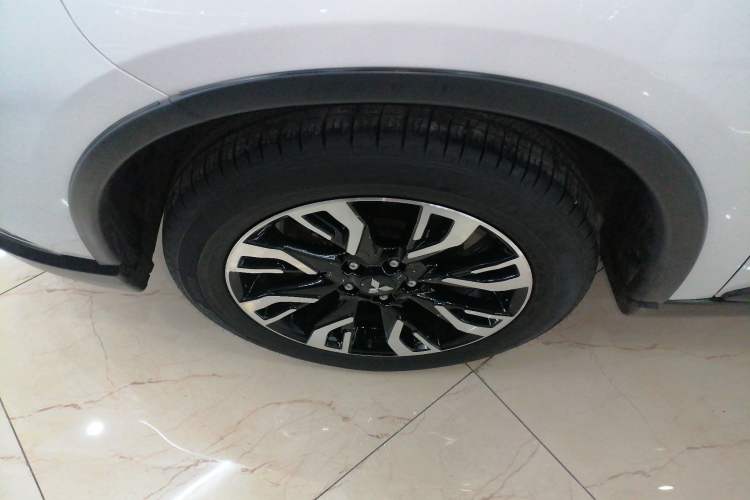 Used Mitsubishi Outlander 2020 2.4L 4x4 Zhi Xiang Edition 7-Seater