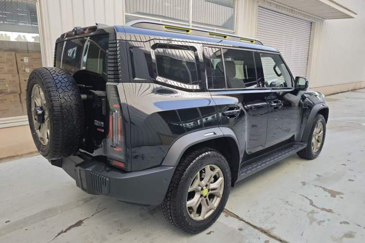 Used JETOUR Traveler 2023 2.0T All-Wheel Drive Conquer PRO