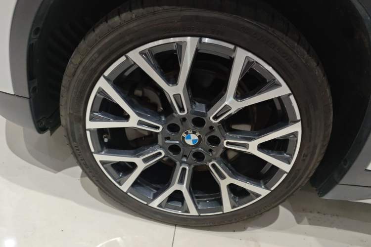 Used BMW X1 2021 xDrive25Li Luxury Model Left Front Wheel Hub
