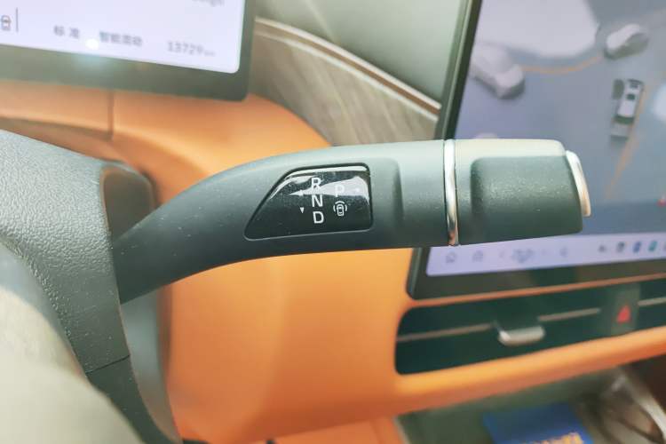 Used Wey Gaoshan 2025 Four-Wheel Drive Alpine 8
