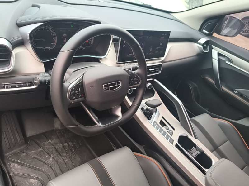 Used Geely Auto Coolray 2023 1.5T DCT Platinum Edition — 9