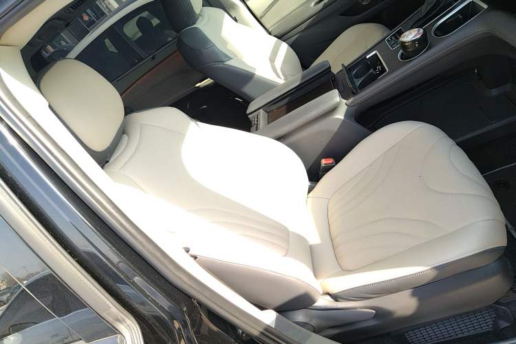 Used Toyota SIENNA 2021 2.5L Hybrid Comfort Edition