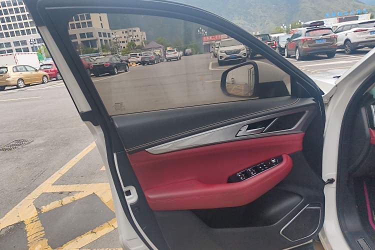 Used CHANGAN CS85 COUPE 2019 1.5T DCT Dynamic Version China VI Standard