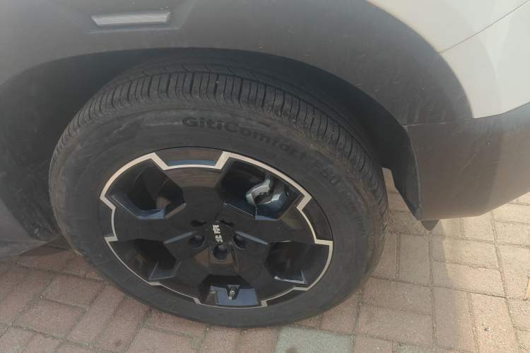 Used BAIC Off-Road BJ30 2024 1.5T Light Off-road Max Edition Right Front Wheel Hub