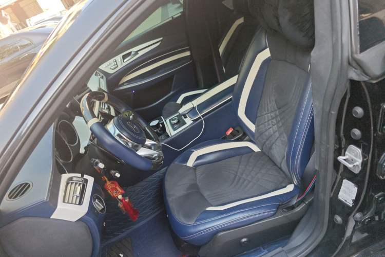 Used Mercedes-Benz CLS 2012 CLS 300 CGI