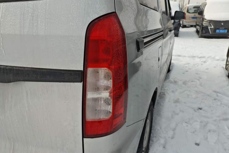 Used Wuling Hongguang V 2022 1.5L Jingqu Edition Electric-Assist LAR
