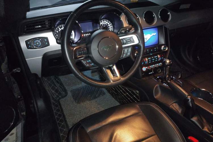 Used Ford Mustang 2017 2.3T Performance Edition
