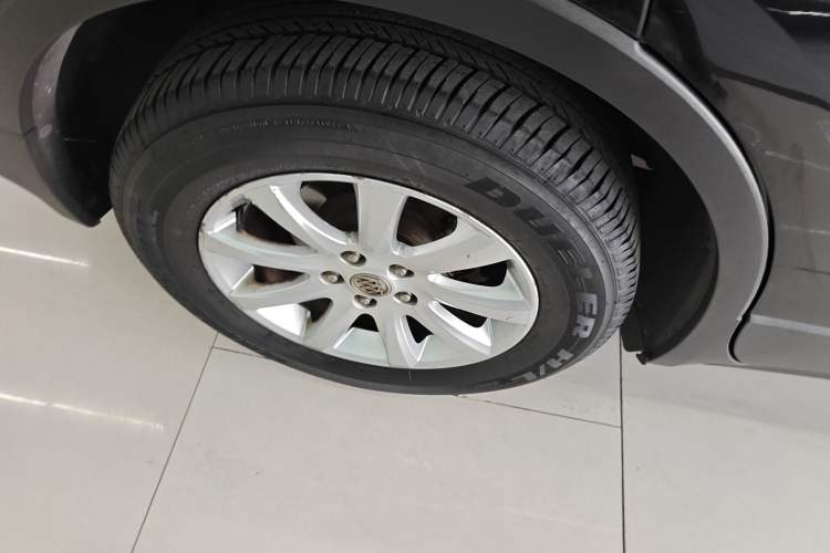 Used Buick Envision 2018 20T Two-Wheel-Drive Elite Model
