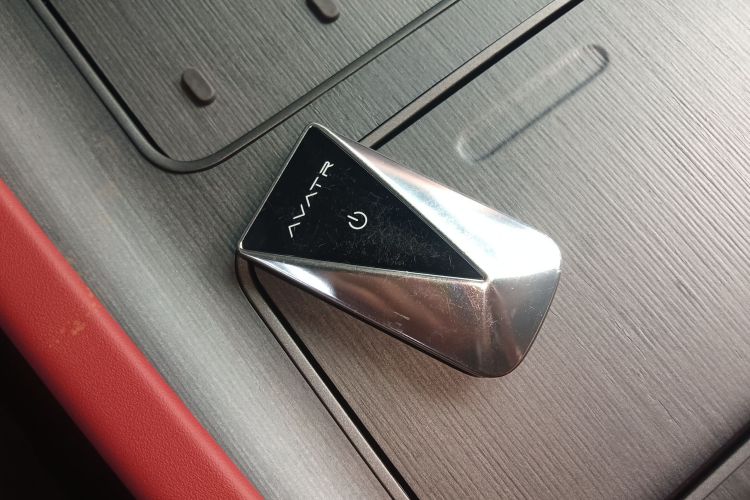 Used Avatr 12 2025 Year Updated Ultra Extended-Range Version
