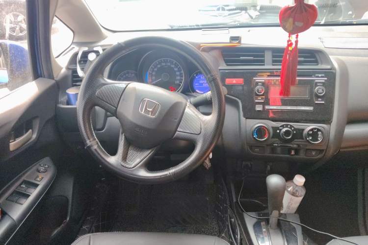 Used Honda Fit 2016 1.5L LXS CVT Comfort Sunroof Version Steering Wheel