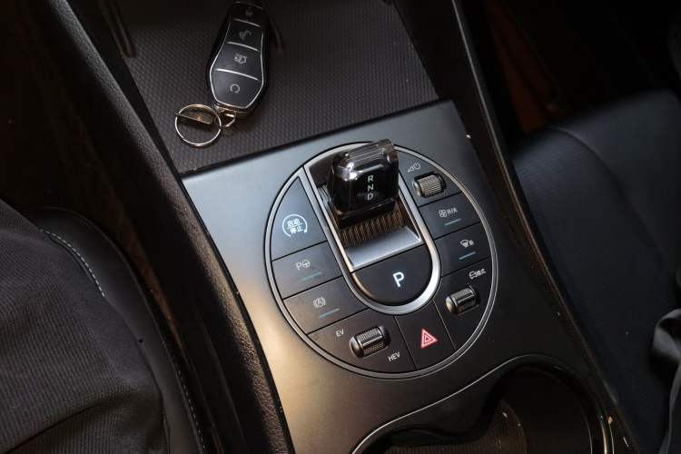 Used BYD Seal 05 DM-i 2025 DM-i Intelligent Drive 120KM Flagship Model
