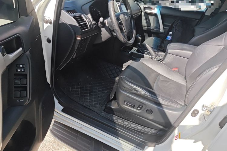 Used Toyota Prado 2018 3.5L Automatic TX-L Driver Seat