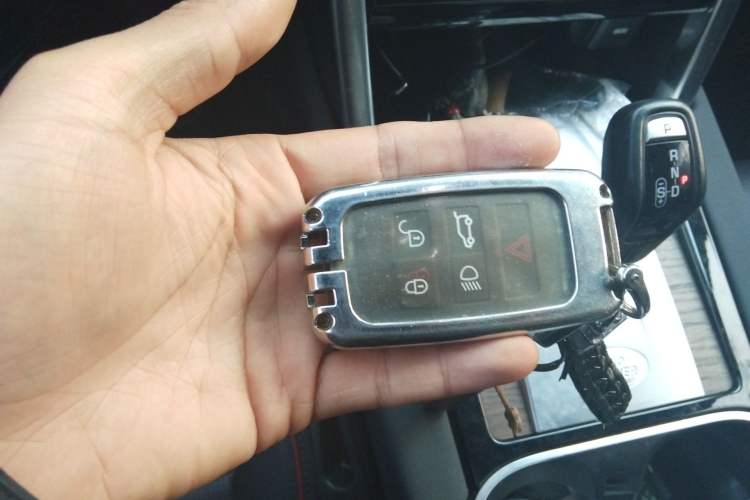 Used Land Rover Discovery Sport 2022 249 PS R-Dynamic SE Performance Tech Edition 5 Seats
