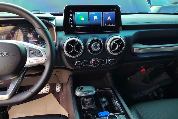 Used BAIC Off-Road BJ40 2024 2.0D Blade Hero Glory Edition
