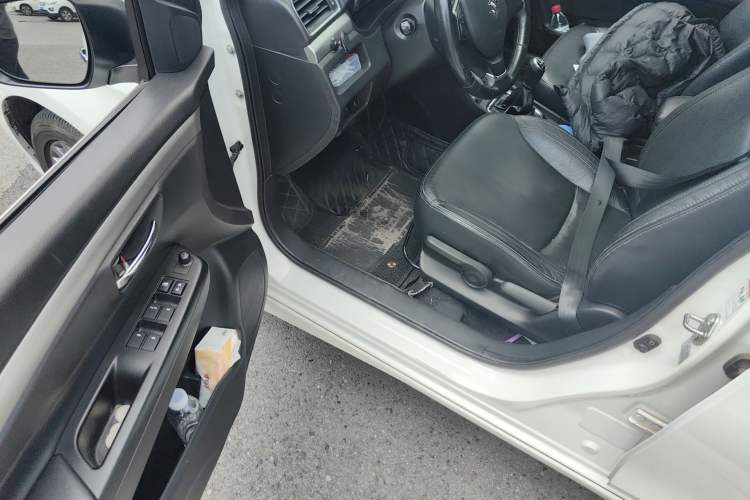 Used Suzuki Alivio 2015 1.6L Manual Enjoyment Model
