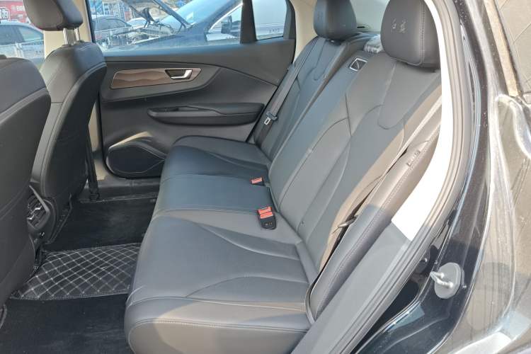 Used Hongqi E-QM5 2023 Revised Version Basic Travel Edition Left Rear Seat