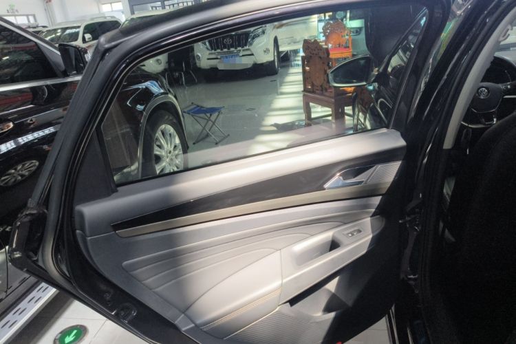 Used Volkswagen Passat 2020 330TSI Elite Edition China VI