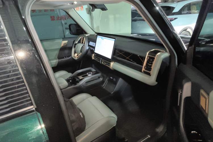 Used iCAR 03 2024 472km Four-Wheel Drive Long-Range Version
