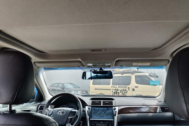 Used Toyota Camry 2015 2.0G Premier Edition Headliner