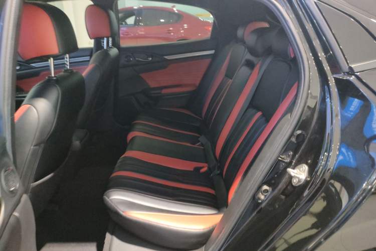 Used Honda Civic 2021 HATCHBACK 220TURBO CVT Trendy Cool Edition