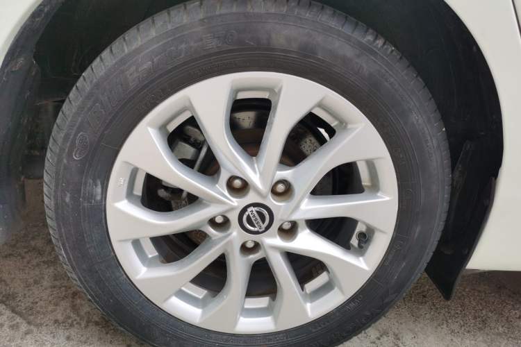 Used Nissan Sylphy 2021 Classic 1.6XL CVT Luxury Edition Right Rear Wheel Hub