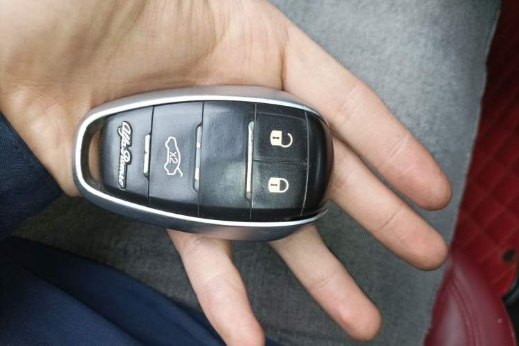 Used Alfa Romeo Giulia 2017 2.0T 280HP Luxury Edition