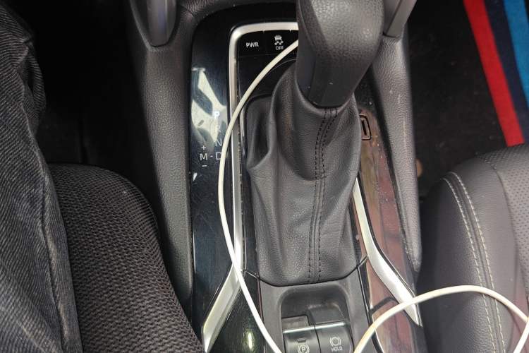 Used Toyota FRONTLANDER 2022 2.0L CVT Luxury Edition
