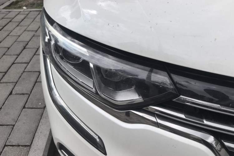 Used Renault Koleos 2018 2.0L Two-Wheel-Drive Luxury Edition
