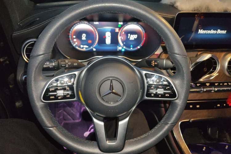 Used Mercedes-Benz GLC 2021 GLC 260 L 4MATIC Luxury Model
