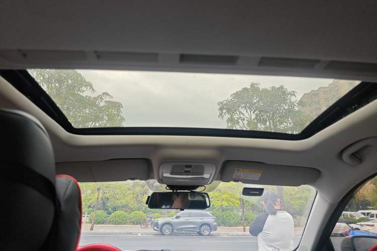 Used MG 5 2021 300TGI DCT Elegant & Trendy Edition