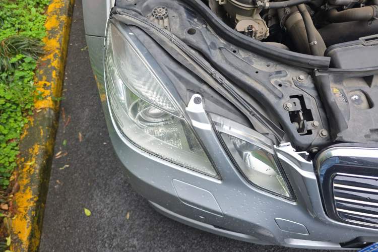 Used Mercedes-Benz E-Class 2011 E 260 L CGI Fashion Model
