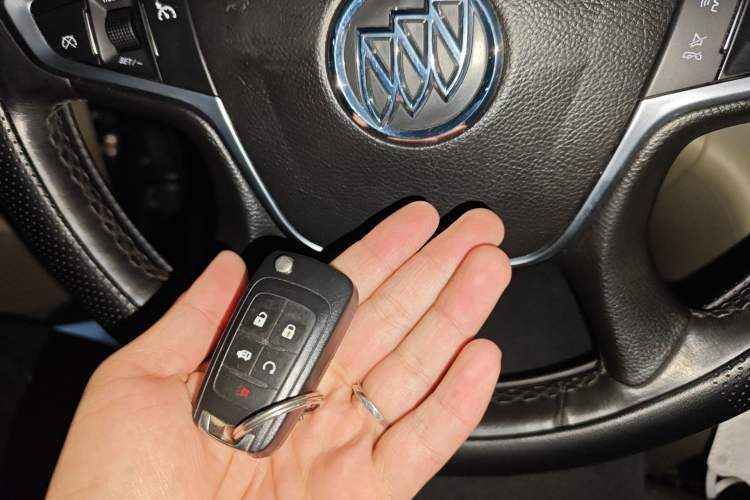 Used Buick GL8 2018 28T Prestige Version China VI Standard
